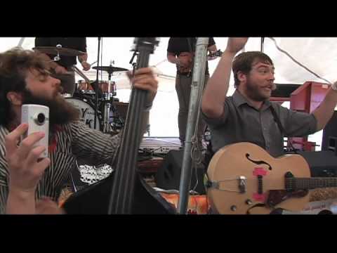 Larry and His Flask: Muddy Roots Festival: Cookevi...