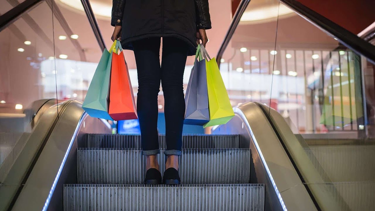 U.S. consumer resiliency tested as economic uncertainty lingers