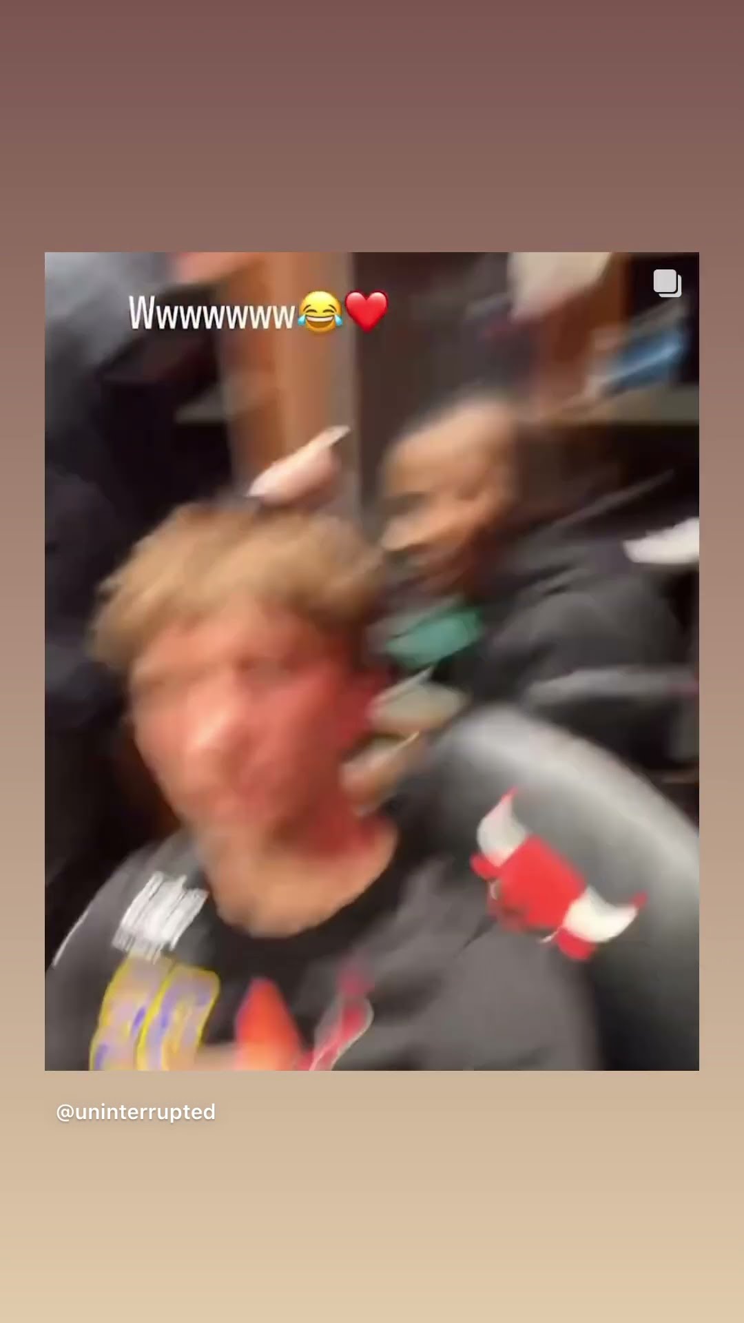Lonzo hit his dance ? #hoodnews #lonzoball #chicagobulls #basketball #dance #team #shortvideo #omg