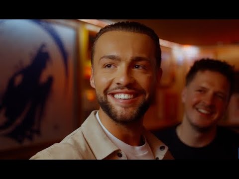 Delano Duncker brengt zomerse nieuwe single uit: “Geloof jij in liefde op het eerste gezicht”.