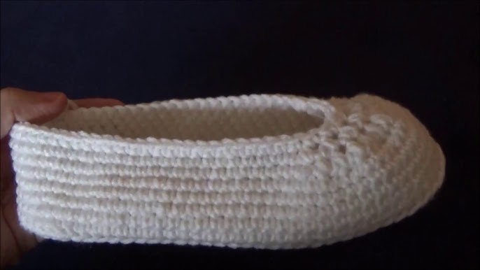 Fʀɪᴛᴢɪᴇ ᴍᴀᴅᴇ - LV Tapestry Crochet on Flat Materials: Tiny