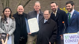 U.S. Congressman Jerry Nadler Bestows on Kevin O'Keefe Congressional Honor for Community Leadership