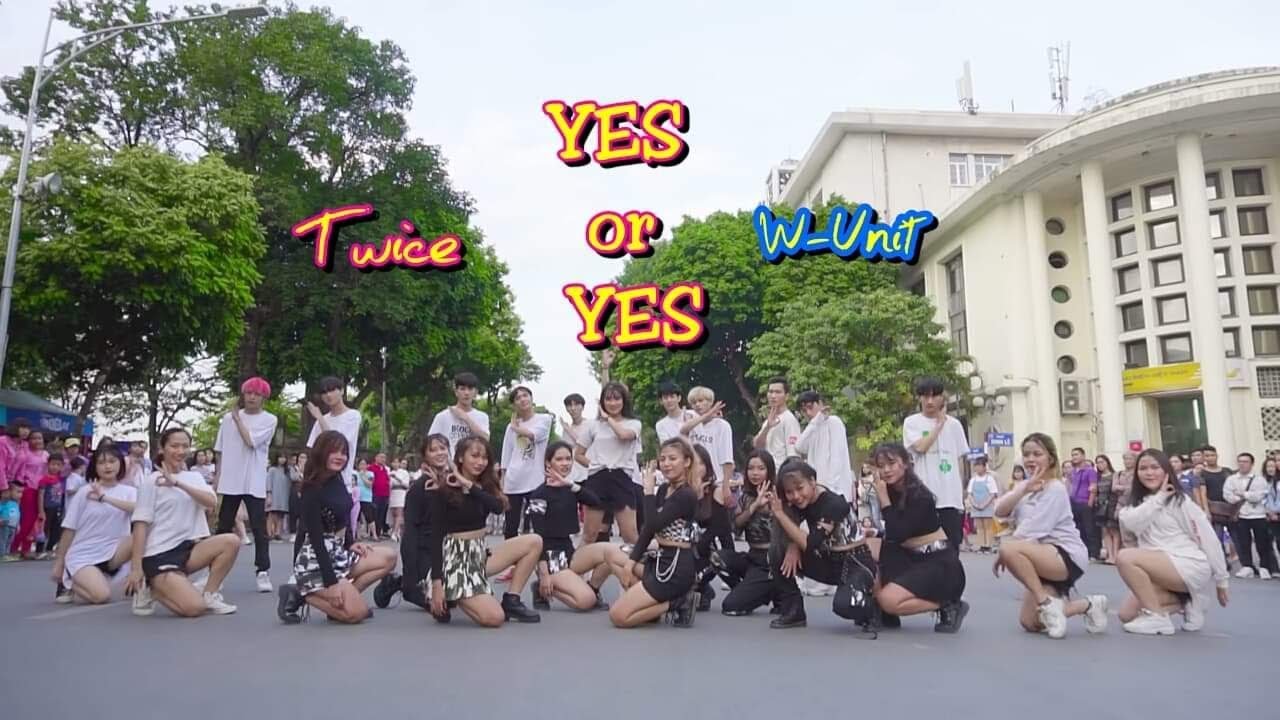 [KPOP IN PUBLIC CHALLENGE] TWICE(트와이스) 