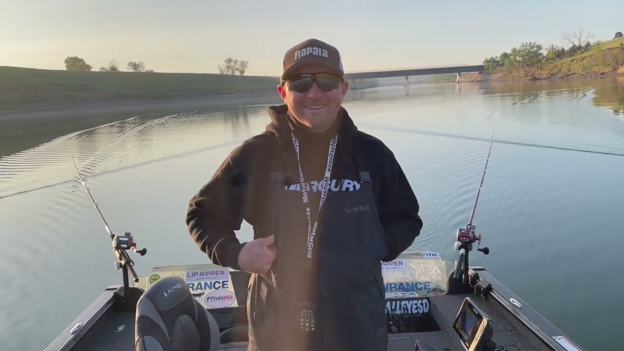 Trolling Crankbaits for Suspended Walleye