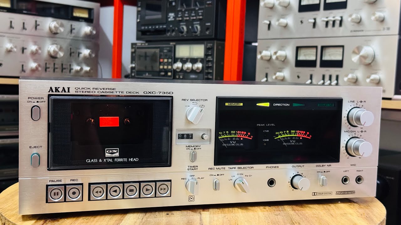 The Akai GXC-735D, great sound, beautiful design, a classic of its