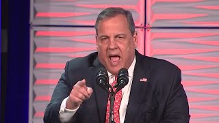 VIRAL: Chris Christie Heckled by Crowd in Florida