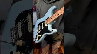 FENDER STRATOCASTER PLAYER HSS LIMITED EDITION SONIC BLUE