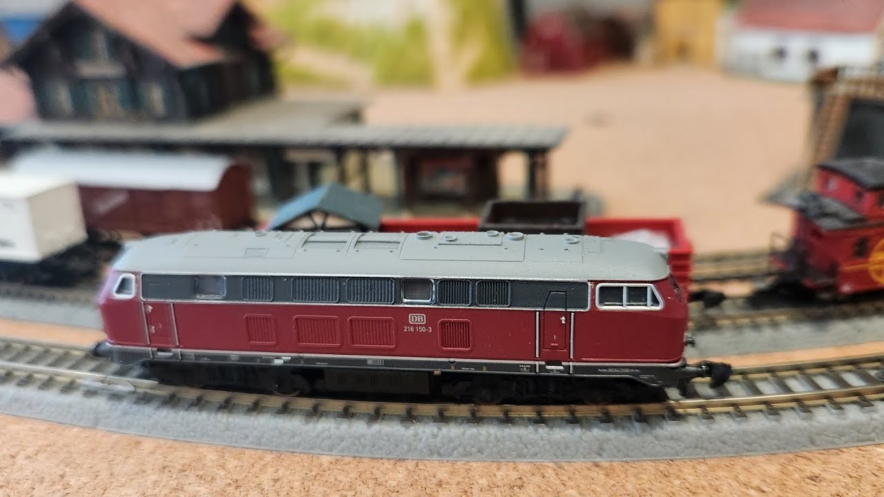 Marklin 81873 BR218 Diesel Locomotive Test Run at z.scale.hobo