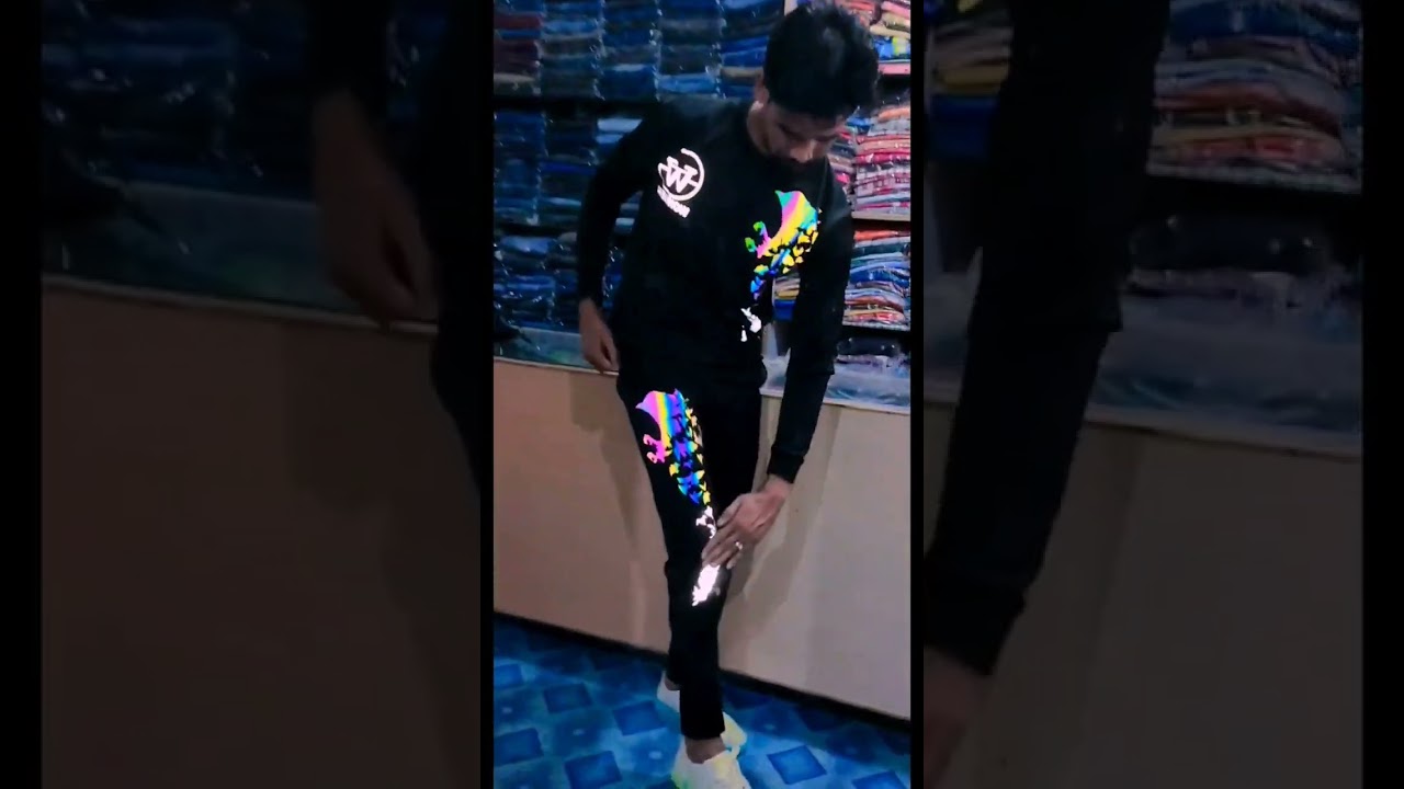 black reflective // tracksuit // new trending track 