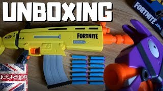 Fortnite Nerf Gun Unboxing: Review and Fortnite Nerf Gun Battle With Sound Effects!