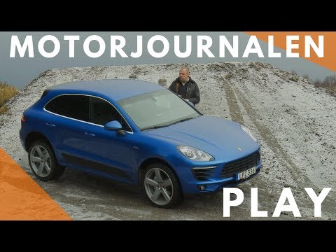 Video till Med Porsche Macan i skogen