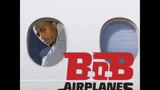 Airplanes - B.o.B Ft Hayley Williams (Paramore)