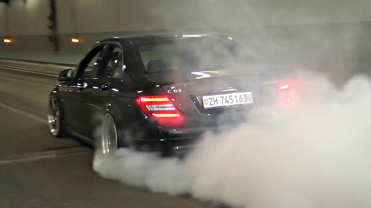 BEST Street Burnout & Donuts Compilation 2018! - Carrera GT, F40, Mustang, BMWs & More!