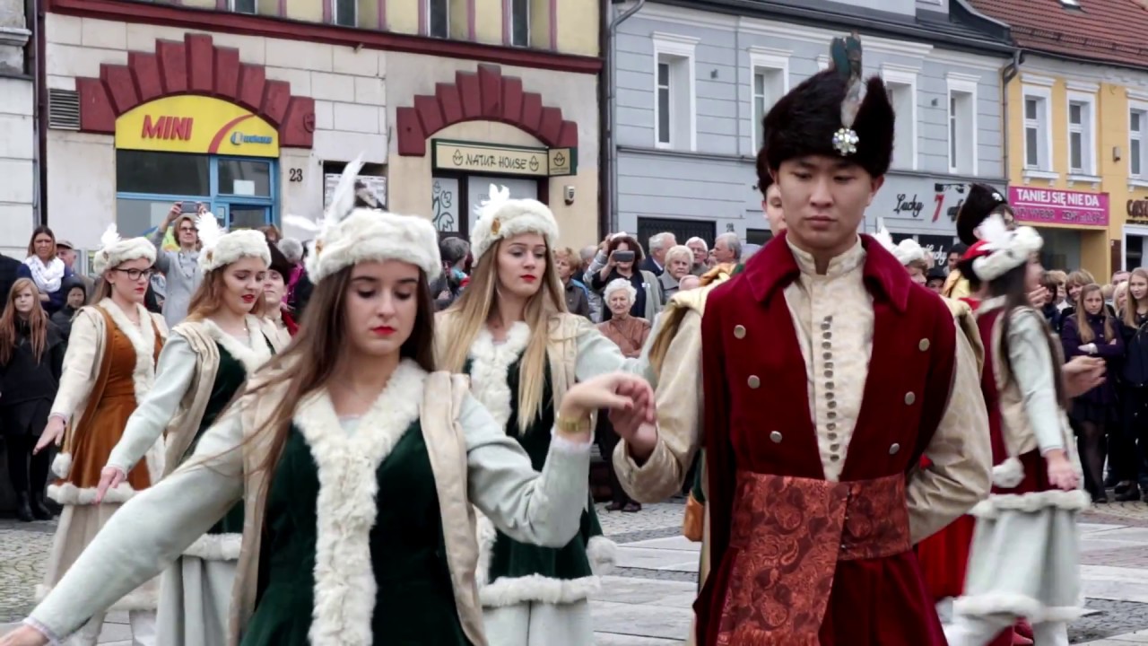 Kościuszko tańczy poloneza! - Polonez na rynku
