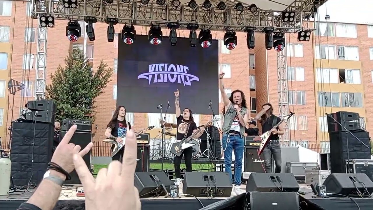 VISIONS - The Wolf - Usmetal Festival