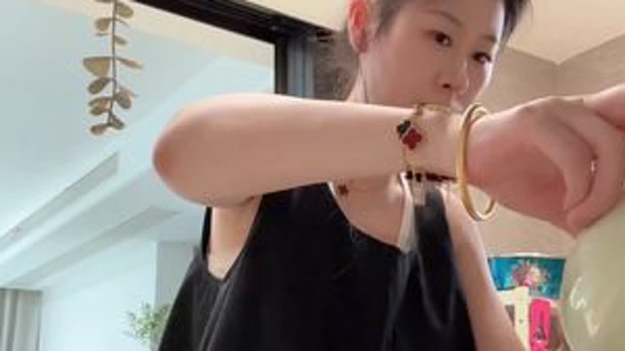 30岁普通女人的一天 高能量全职妈妈带高能量八个月女儿#vlog日常 #记录真实生活 #宝妈 #带娃