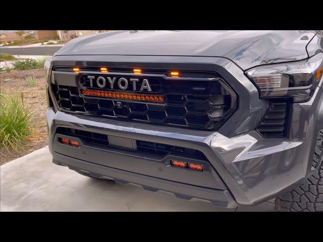 2024 Tacoma Accessories 2024 Toyota Tacoma Grill Lights - Amber LED ...