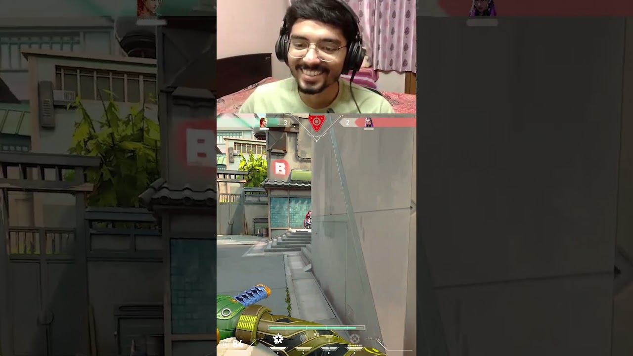 Trolling Enemy Reyna for a whole Minute 🍅 | 