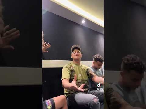 امين خطاب يغني بإحساس عالي ابن الاصول ع الراس