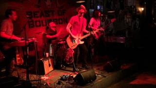 Not This Time • Beast of Bourbon • Brooklyn, NY • 7/14/15
Really crappy-sounding clip from an unannounced tour warmup show in Bushwick.
Frank Ferrer on drums
Cat Popper on bass
Tony Kieraldo on keys
Luther Dickinson on vacation Not This Time • Beast of Bourbon • Brooklyn, NY • 7/14/15