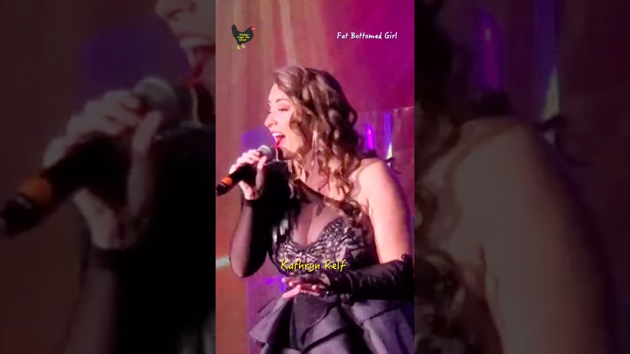 She stole the show with “Big Bottomed Girls” 💃🔥