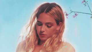 Katelyn Tarver - Young (Acoustic) chords