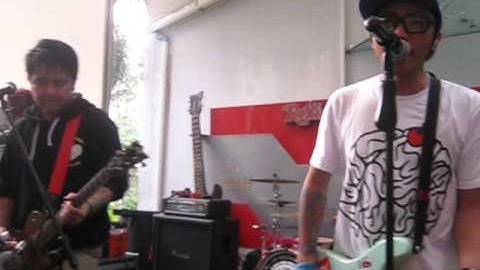 Pee Wee Gaskins - Date Night @ Rolling Stone Cafe (18/07/12)