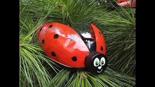 Ladybug from a plastic bottle / DIY for decorating the yard, garden