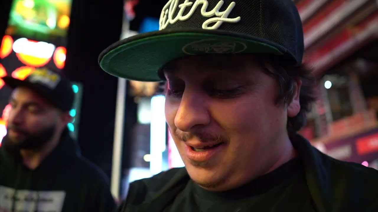 DABS IN TIMES SQUARE!!!!!