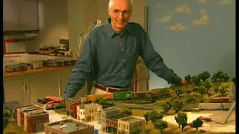 Build a model train layout: Model railroad introdu...