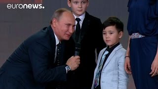 'The borders of Russia do not end' says Putin at awards ceremony Resimi