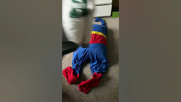 JAMIE FELL OUT OF THE SKY!!