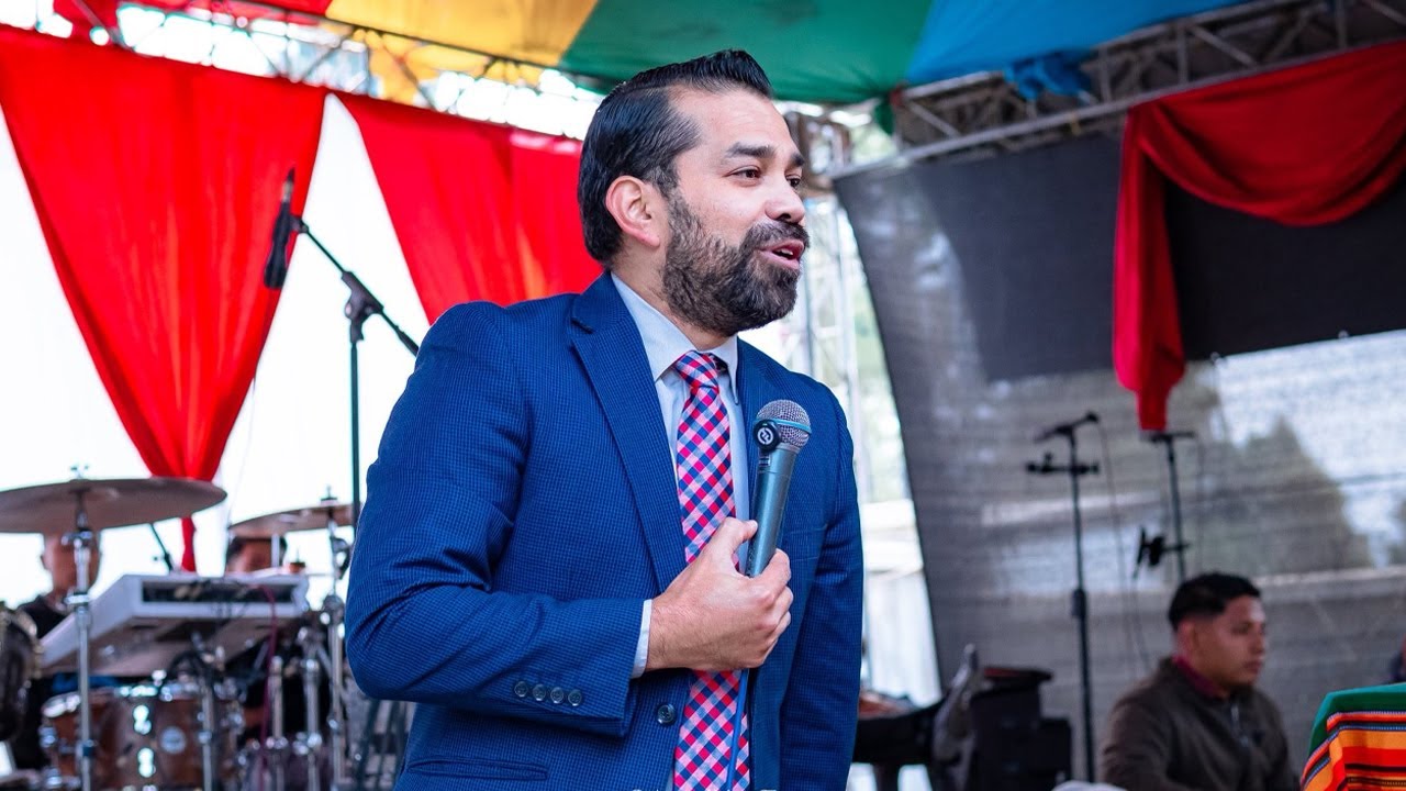 Predicacion de Byron Cruga - Nunca te des por Vencido, VINE LA RECOMPENSA