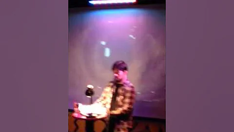 Jerry Burkey performing at VAMP