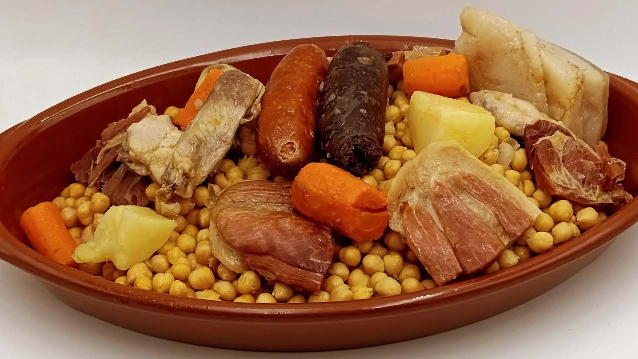 Cocido de garbanzos. Cocido tradicional. Cocido facil.
