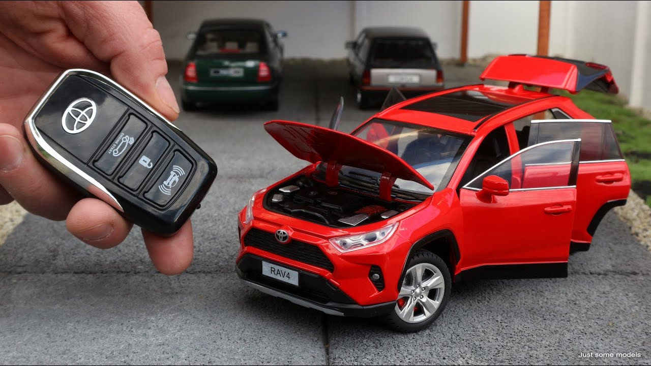 1:24 Toyota RAV4 2018 with remote key [Unboxing] - YouTube