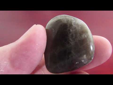 Vídeo: Pedras Cinzas: Nomes E Propriedades