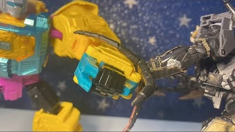 Grimlock VS Scourge! [transformers stop motion battle!]
