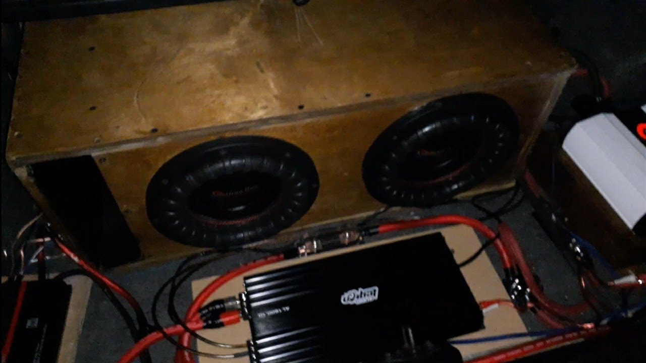 Hooked up the Audio Legion 1600.1d  2 deaf bonce machetes 15s  dual American Bass1044 xlf  Smart 3