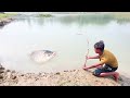 Fishing Video || Village boys know how to catch fish using all kinds of techniques || Hook fishing
