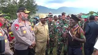 Lagi Viral...Orang Papua Nyanyi Lagu 17 Agustusan...Lucu dan Semangat Nasionalisme