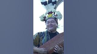 Stecu-stecu Sape’ Dayak Kalimantan Version