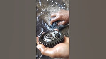 how to clean timing gear isuzu Nkr truck shot video viral
