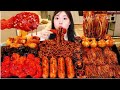 نودلز الفاصوليا السوداء ASMR MUKBANG الحارة الفطر الدجاج المقلي المتبل النقانق الأكل 