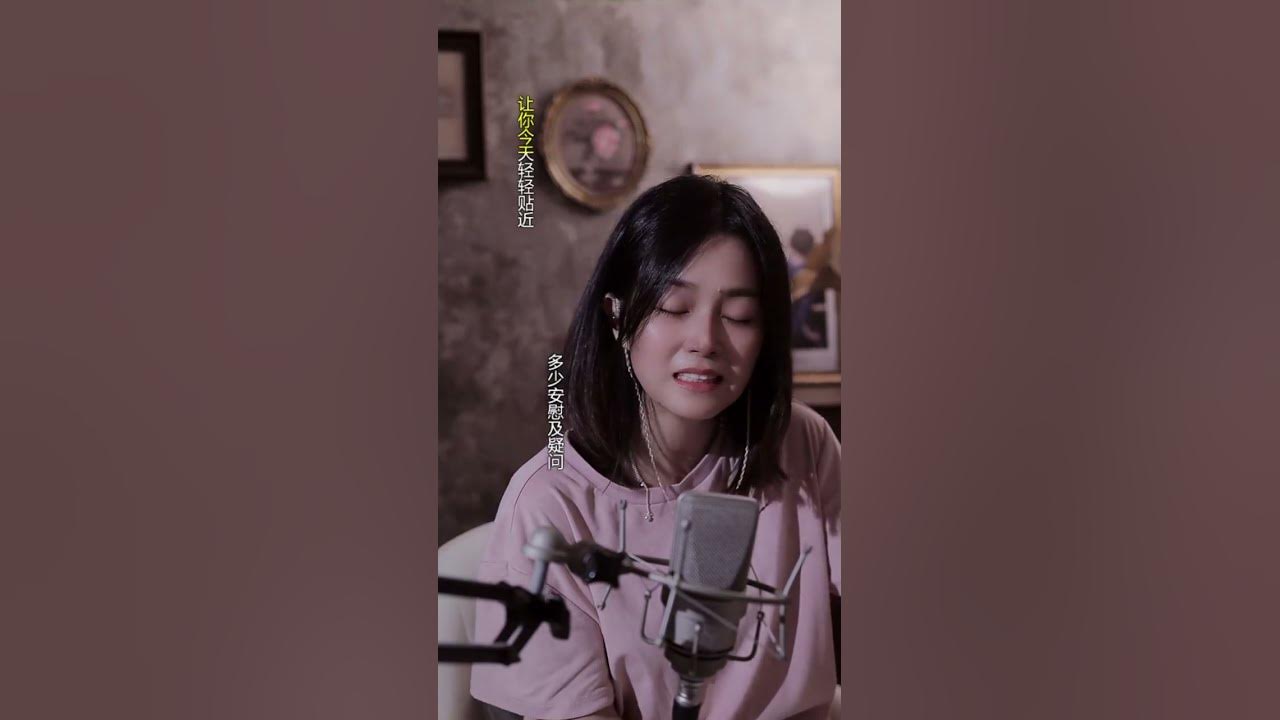 # 容易受傷的女人 # 老歌回顧 # 翻唱經典 #懷舊歌曲翻唱 # 容易受傷的女人 # 老歌回顧 # 翻唱經典 #懷舊歌曲翻唱
