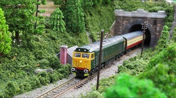 Building An N Gauge Shelf Layout. Extending The Diorama