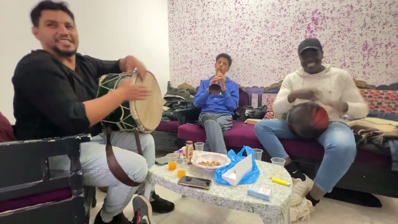 ربـــوخ جربـــيyrouli ya mamma-nagmara-عيروني بيك يا حمّة