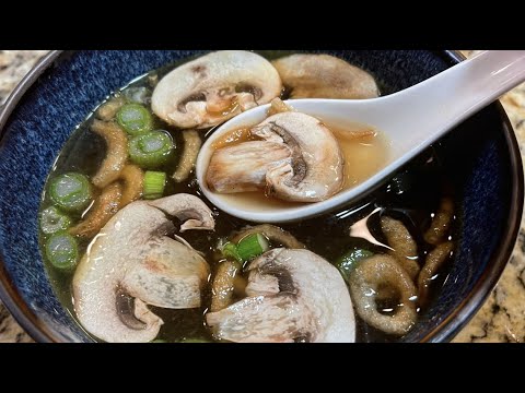 वीडियो: एक बर्तन में प्याज का सूप