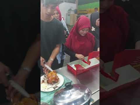 AYAM GULING MARQUITA MEDAN SAMBAL PATIKALA DAN MATAH || KULINERRY. 