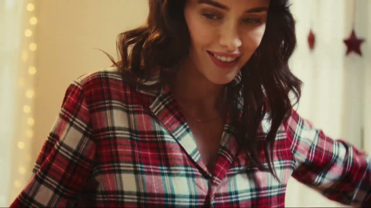 Intimissimi Holidays Campaign – Nightwear